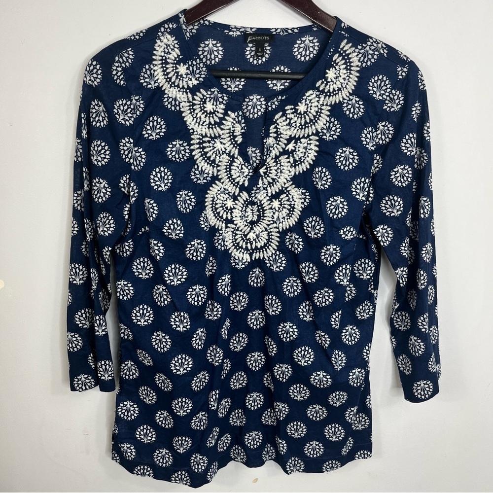 Talbots Size Small Blue Embroidered Cotton Blouse Top Q12 - Picture 1 of 6